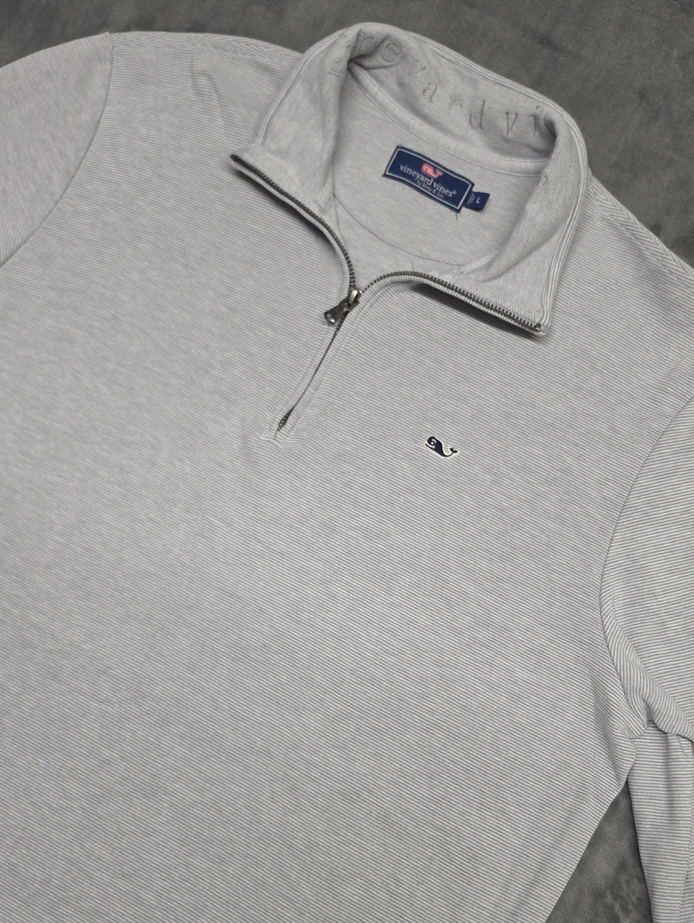 Vineyard Vines Men's Large Light Gray Quarter-Zip Pullover